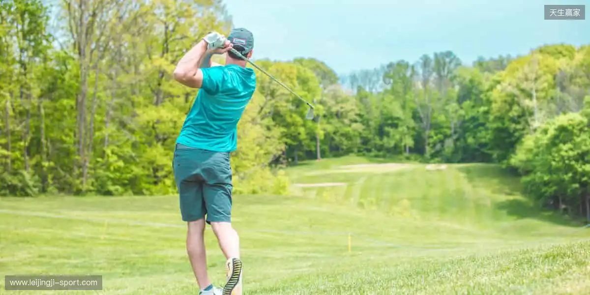 👟【周边商城】专业装备，让你的热爱更有态度！